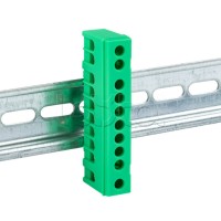 Шина "0" PE (6х9мм) 10 отверстий латунь зеленый изолированный корпус на DIN-рейку EKF PROxima (sn0-63-10-ig)