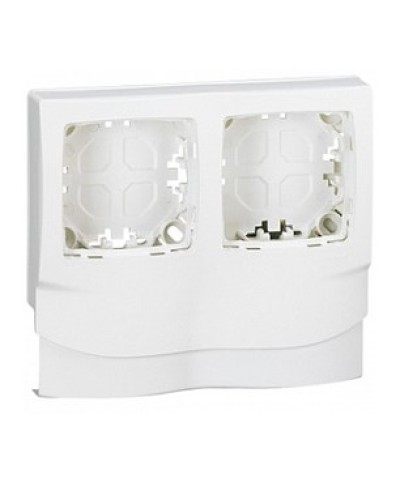 Рамка Legrand 031414 в Белгороде Аксессуары для кабель-канала Pintop.ru