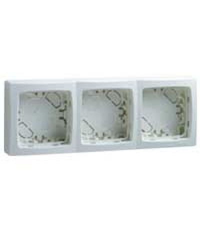 Рамка Legrand 086093 в Белгороде Аксессуары для кабель-канала Pintop.ru