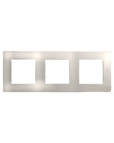 Рамка 3 поста Etika слоновая кость Legrand 672513 в Белгороде Аксессуары для кабель-канала Pintop.ru