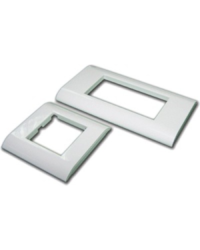 Накладка пластиковая TWT-FR45x90 в Белгороде Аксессуары для стоек и шкафов Pintop.ru